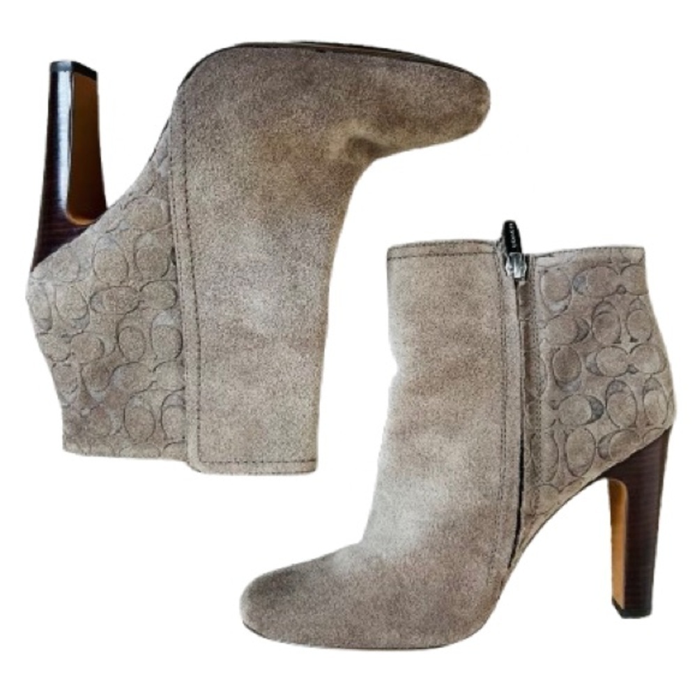 Coach HANNI Gray Signature Embossed Suede Ankle Boot. Size 8 - Picture 5 of 7